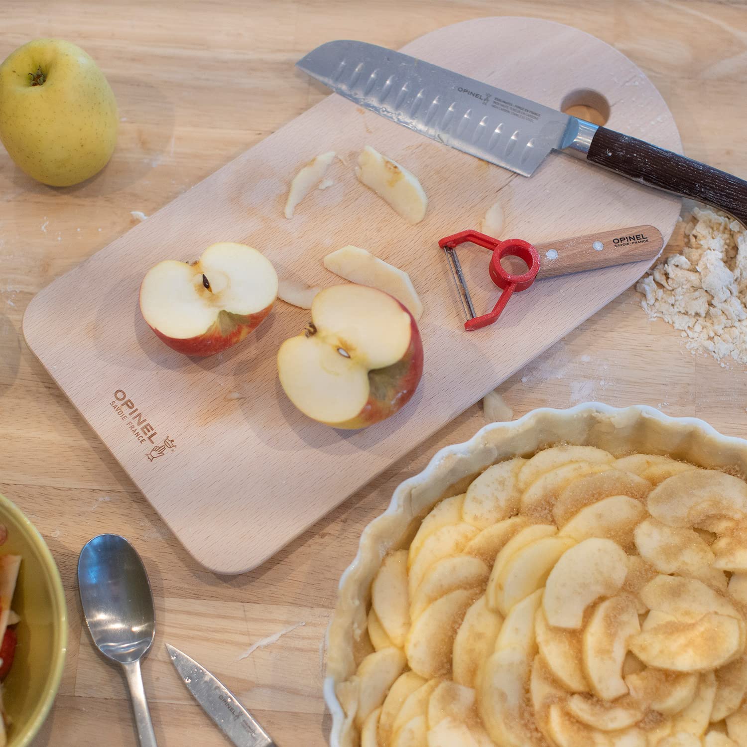 Schneidebrett – Opinel – Holzschneidebrett