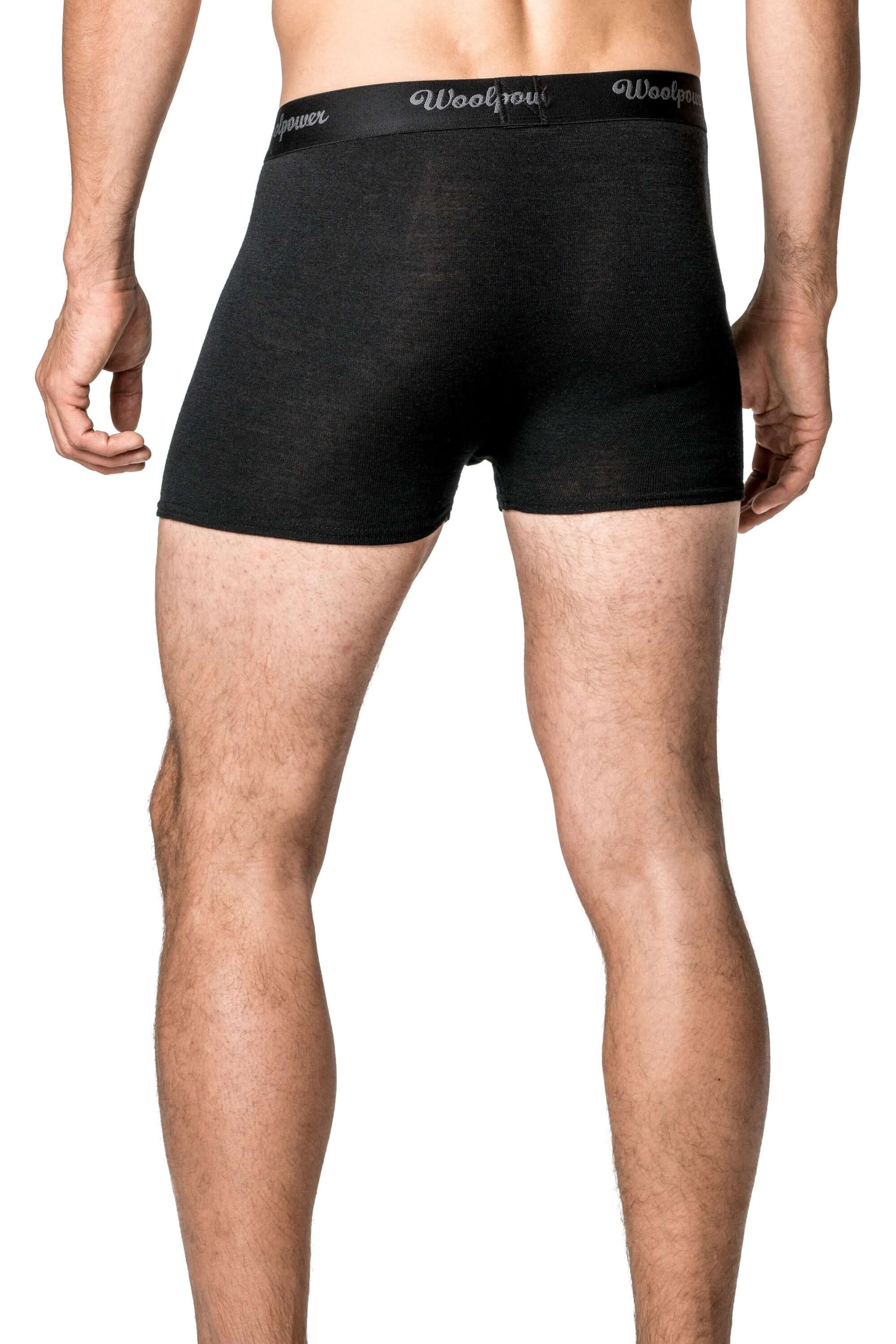 Die Woolpower Boxer LITE, angenehme und geruchshemmende Boxershort, erhältlich im Outdoor Online Shop FluxPerfect