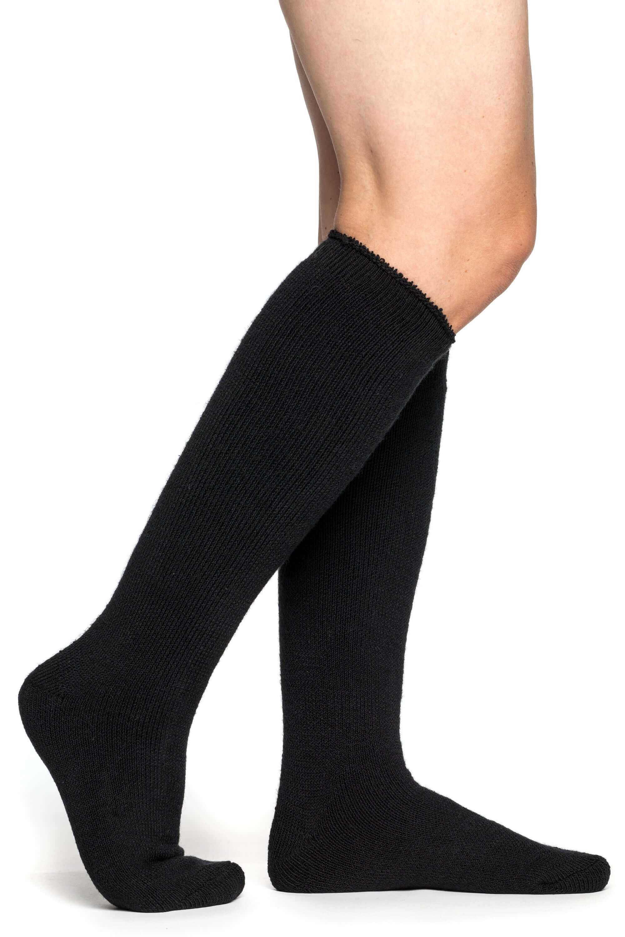 Die Woolpower Knee High 600, extrem warme Knie hohe Socken für kalte Wintertage, erhältlich im Outdoor Online Shop FluxPerfect